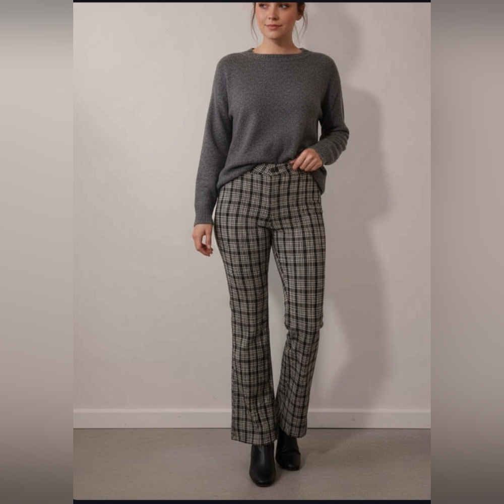 Easel Black White Plaid Check Print Wide Straight Leg Pants NWT Medium